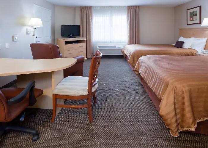 Candlewood Suites Milwaukee Brown Deer, An Ihg Hotel